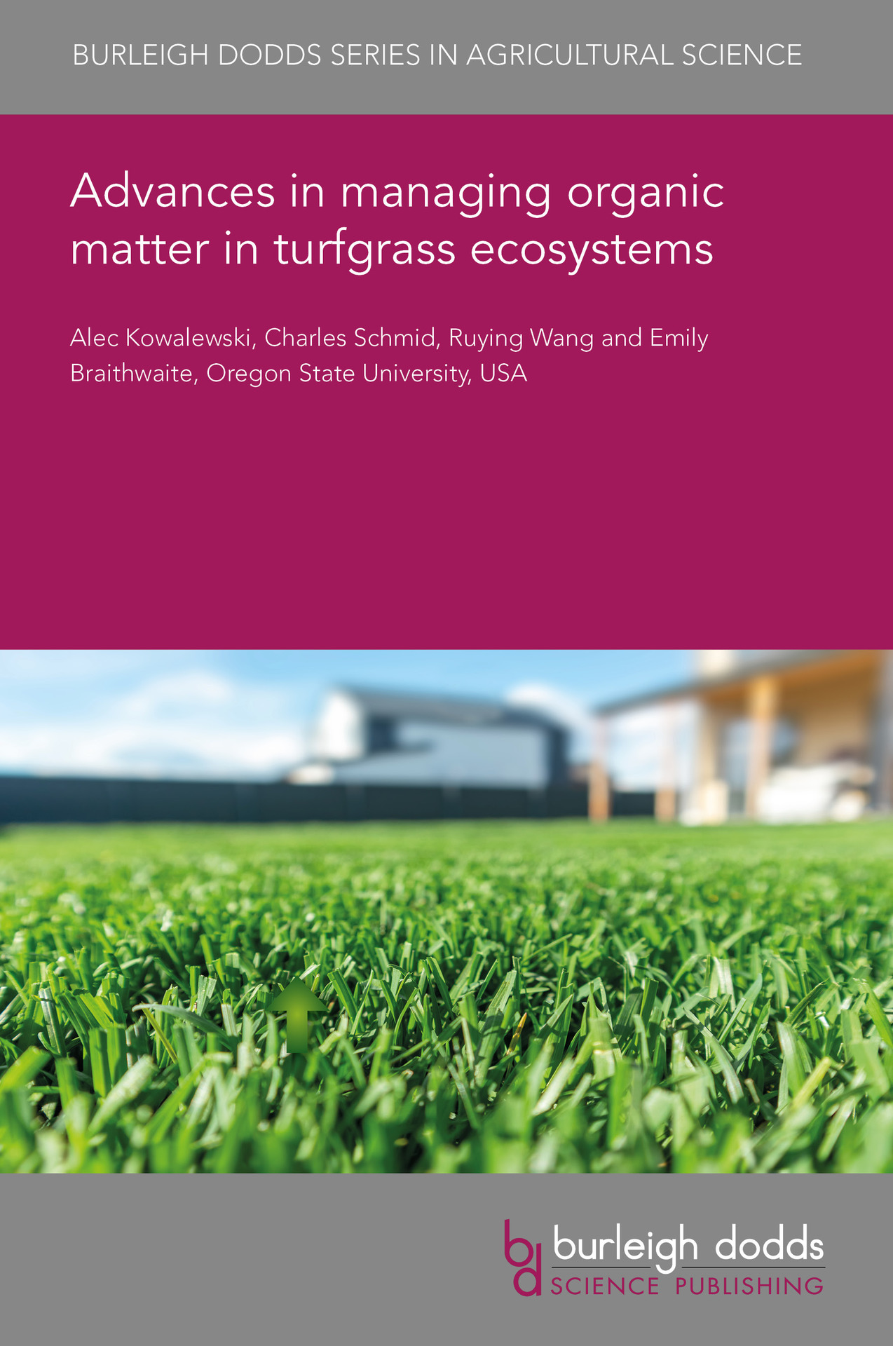Advances in managing organic matter in turfgrass ecosystems